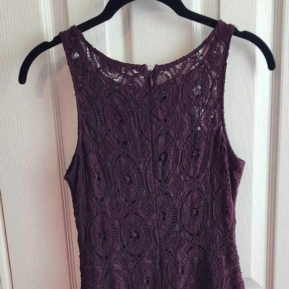 Maroon Cocktail Dress - Picture 2 of 4
